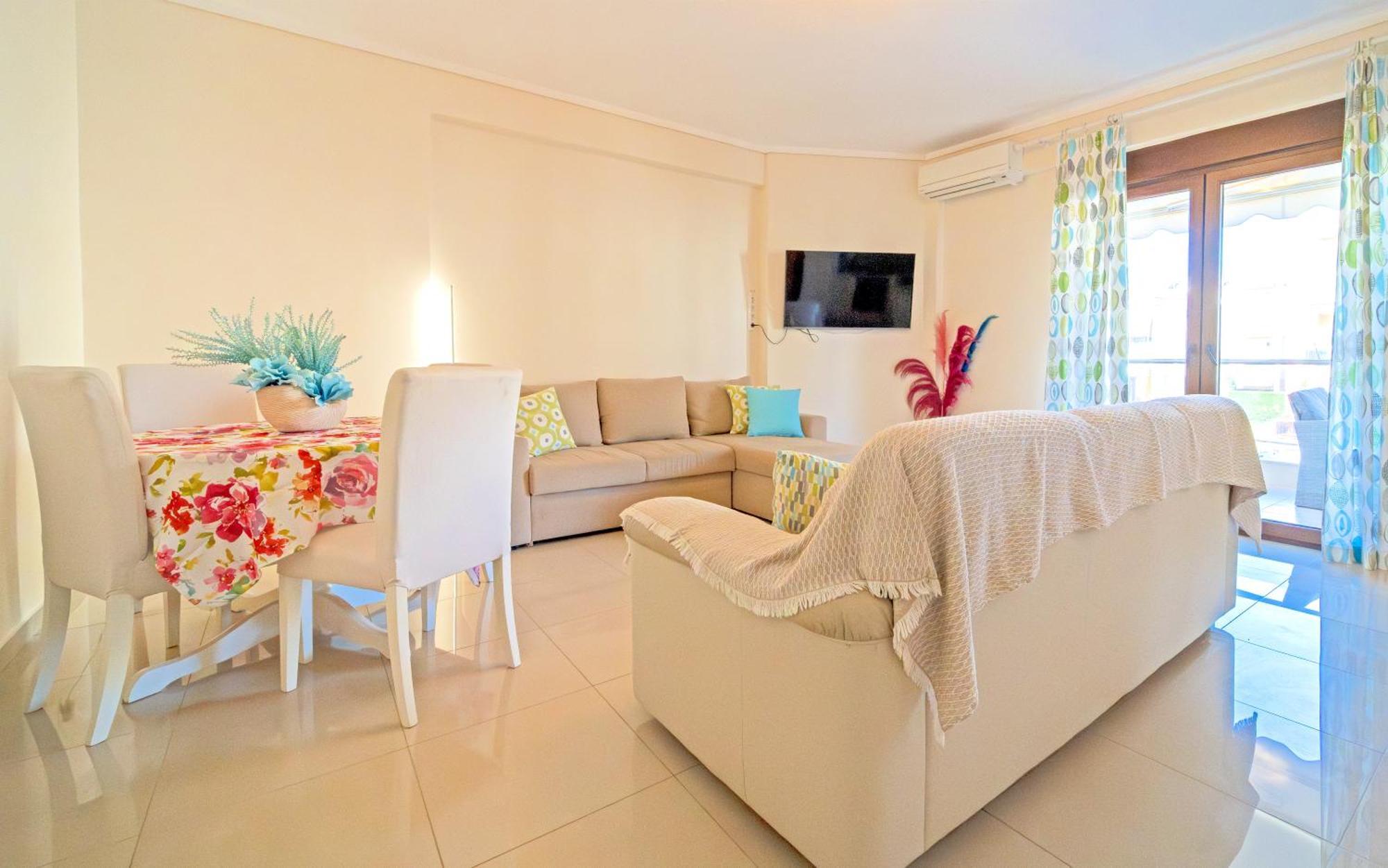 Luxury And Sunny 250 Mts From The Beach!! Apartment Peraia (Thessaloniki)